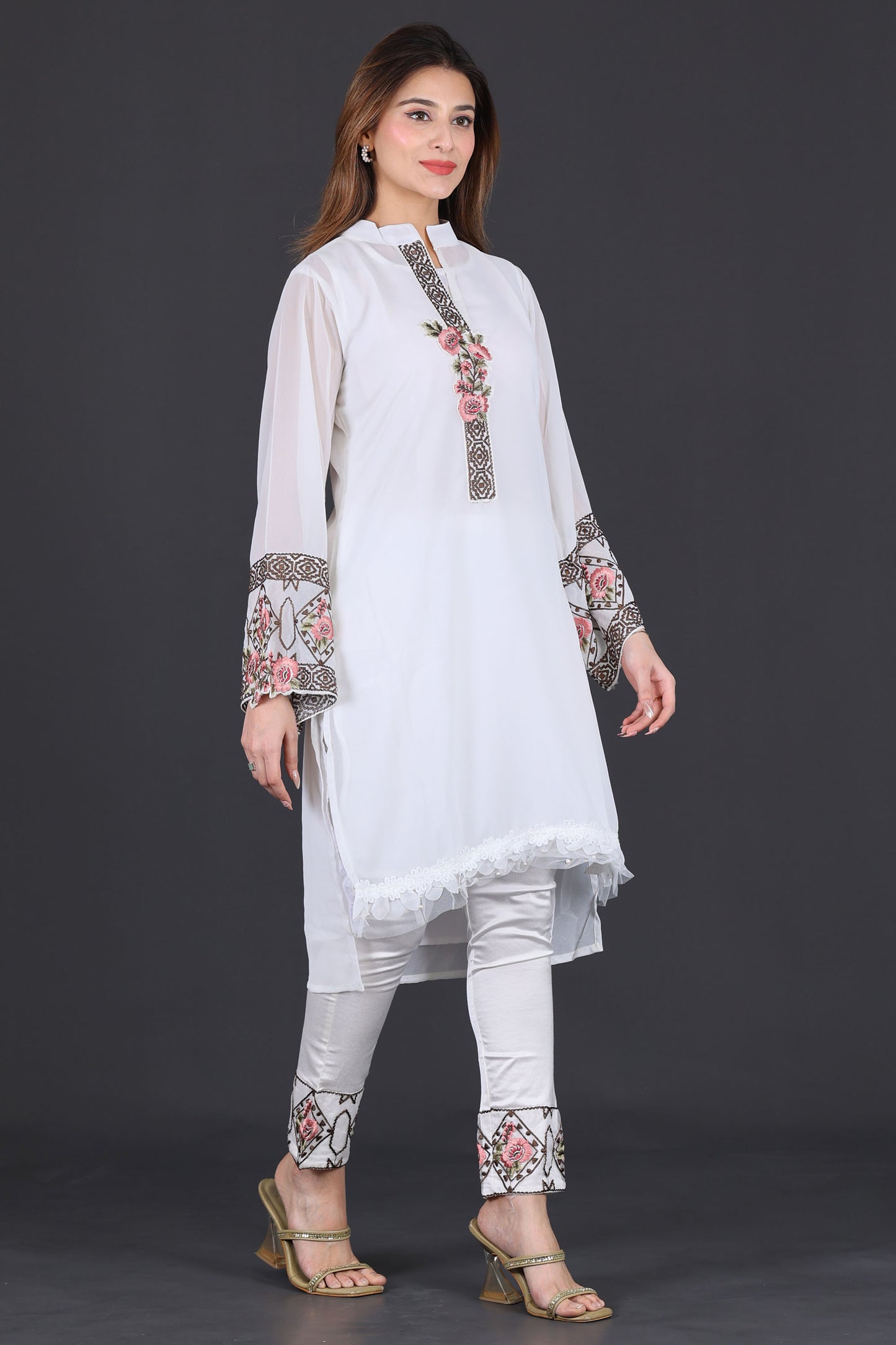 Elegant White Embroidered Kurta Set with Trousers