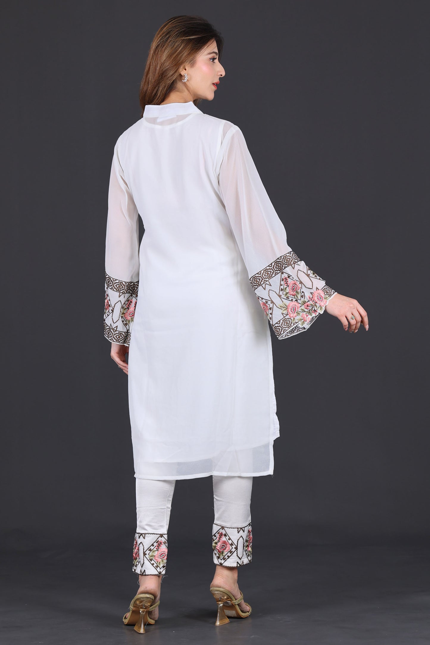 Elegant White Embroidered Kurta Set with Trousers